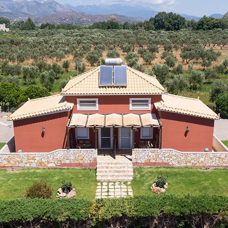 Spedion Villa - Near To Sea Villas With Heated Swimming Pool Gytheio Exteriör bild