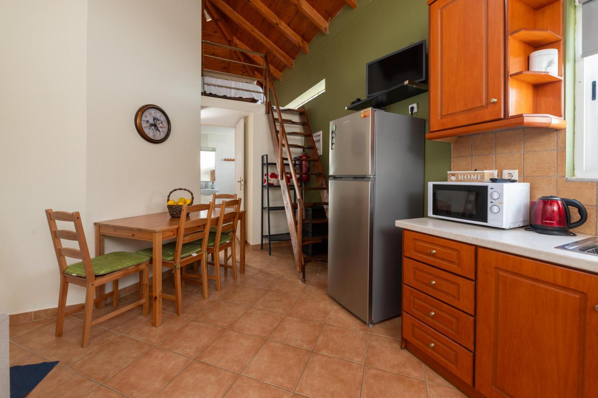 Spedion Villa - Near To Sea Villas With Heated Swimming Pool Gytheio Rum bild