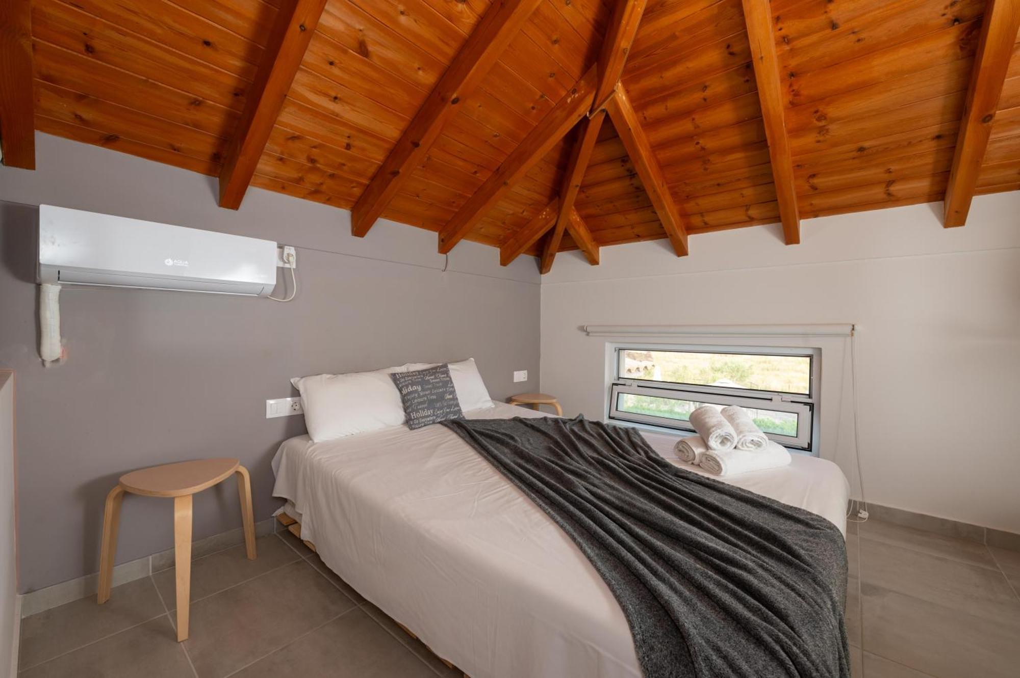 Spedion Villa - Near To Sea Villas With Heated Swimming Pool Gytheio Rum bild