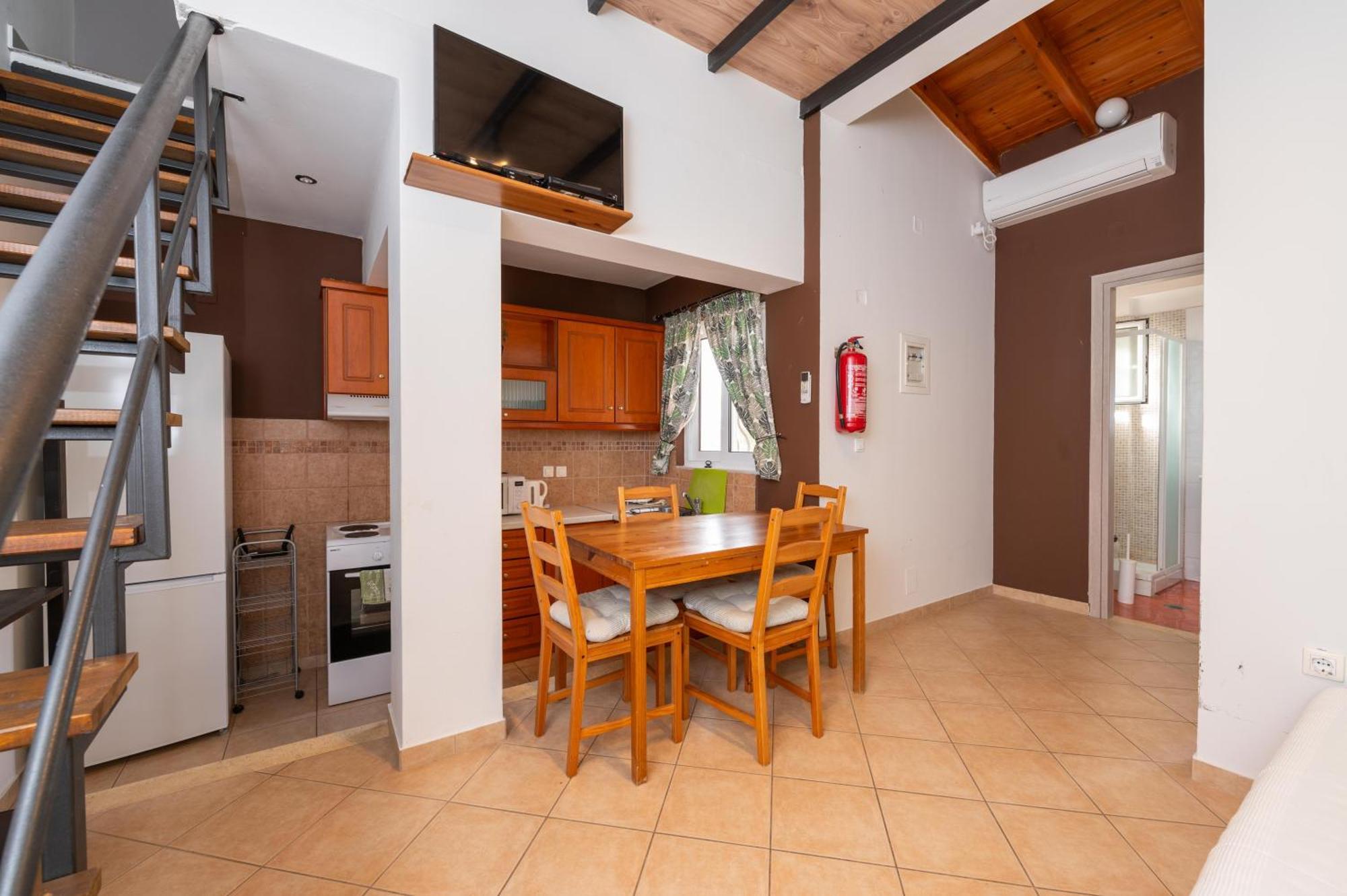 Spedion Villa - Near To Sea Villas With Heated Swimming Pool Gytheio Rum bild