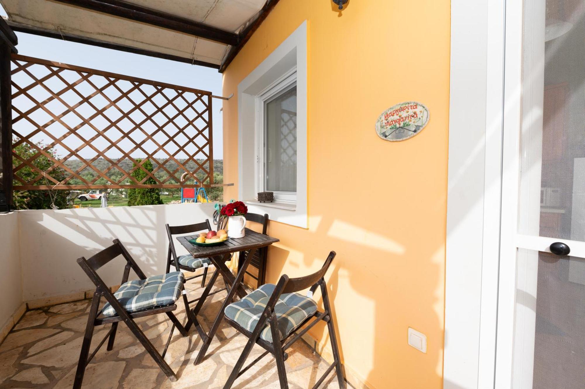 Spedion Villa - Near To Sea Villas With Heated Swimming Pool Gytheio Exteriör bild