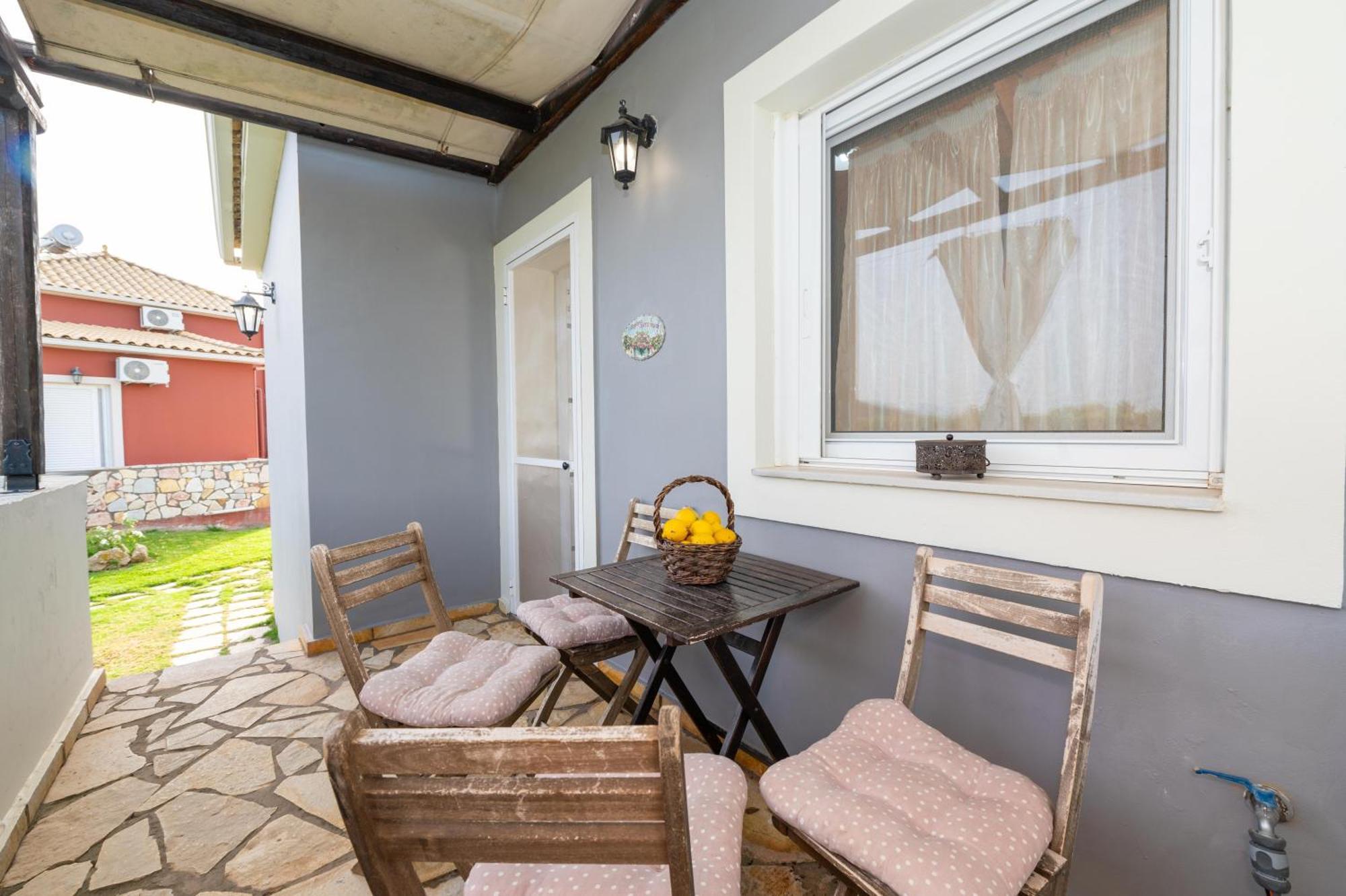 Spedion Villa - Near To Sea Villas With Heated Swimming Pool Gytheio Exteriör bild